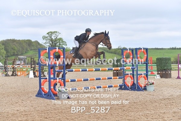 BPP_5287 - CLASS 27 SUN Senior Newcomers/ 1.10m Open