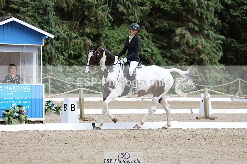 250718A-150448-02370 - 120-Jodie.Stafford-Searle-Shania