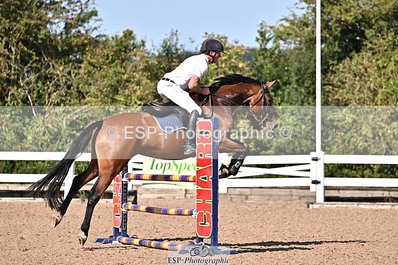 260812-094839-00107 - Cls 2 British Novice and 90cm