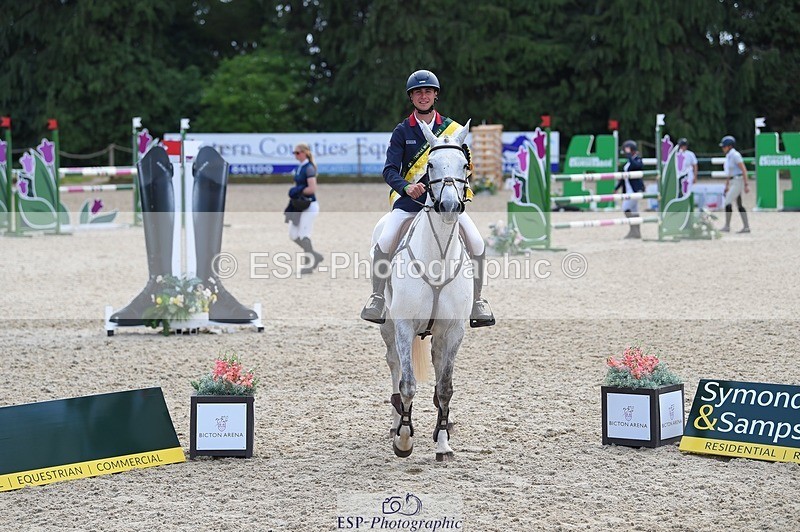 230528-134204-16075 - 3* Presentations