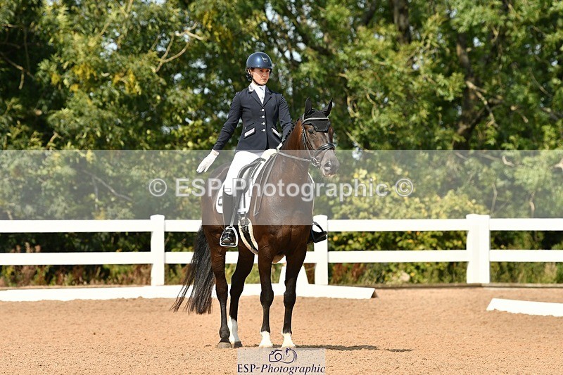 250817-114857-08654 - 113-Chloe.BakerFirst.Date.III