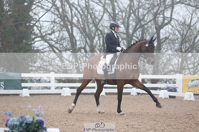 240217A-143605-04091 - 220-Louise.Hutchinson-Donnarella