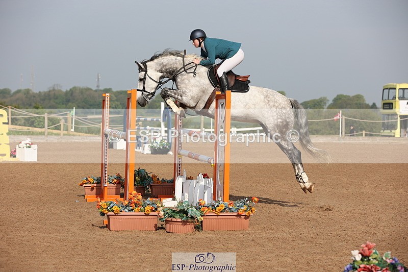 240511A-090912-10945 - Cls 32 Foxhunter