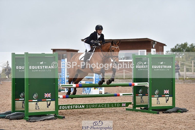 250830-101800-00098 - B-052-Rebecca.Brunt