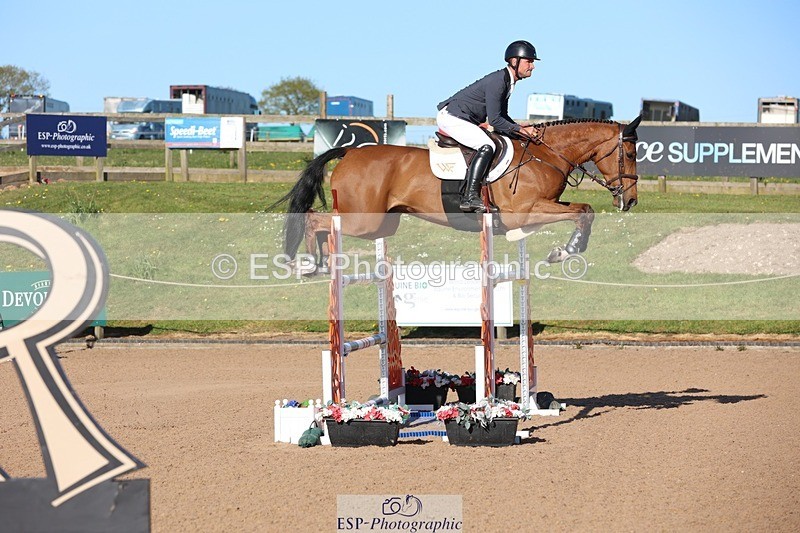 260424-172958-13142 - Cls 6, 2 Star Medium Tour Break - End