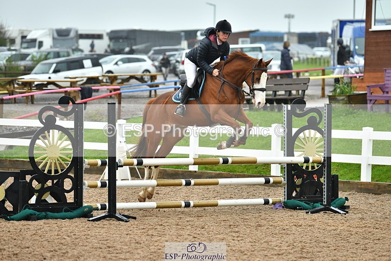230505A-094853-03115 - Cls 13 British Novice
