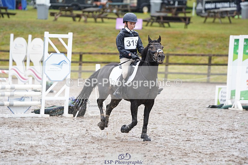 240824X-085406-20488 - 70cm Round 1 8.30 to 9.30