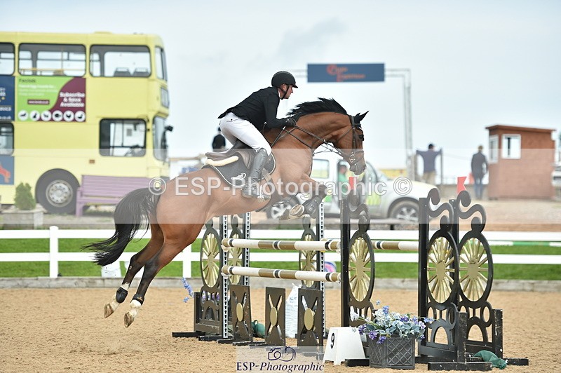 230723A-151034-13119 - Cls 20, 1 Star Silver 1.20m