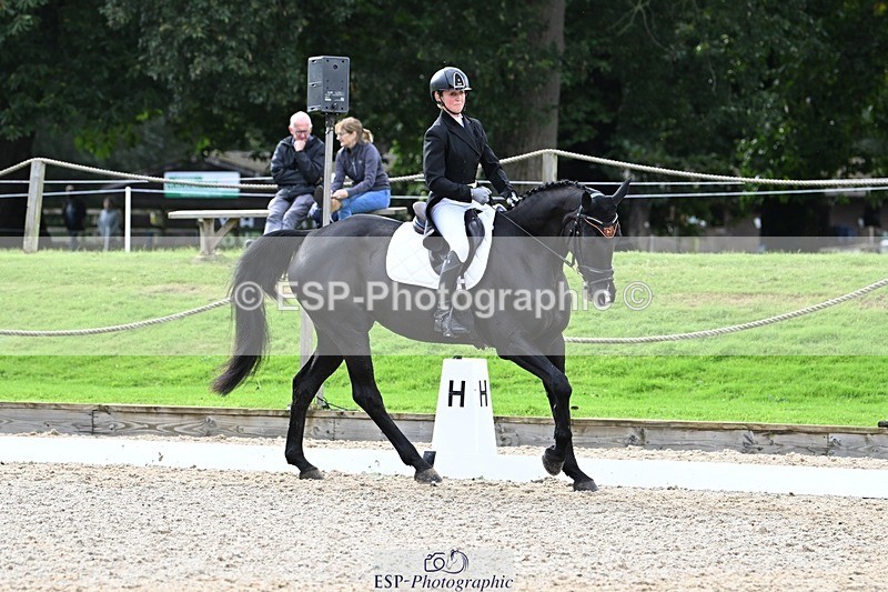 231019-144606-04271 - 056-WILLOW.BDA-Lisa.Maynard-DR