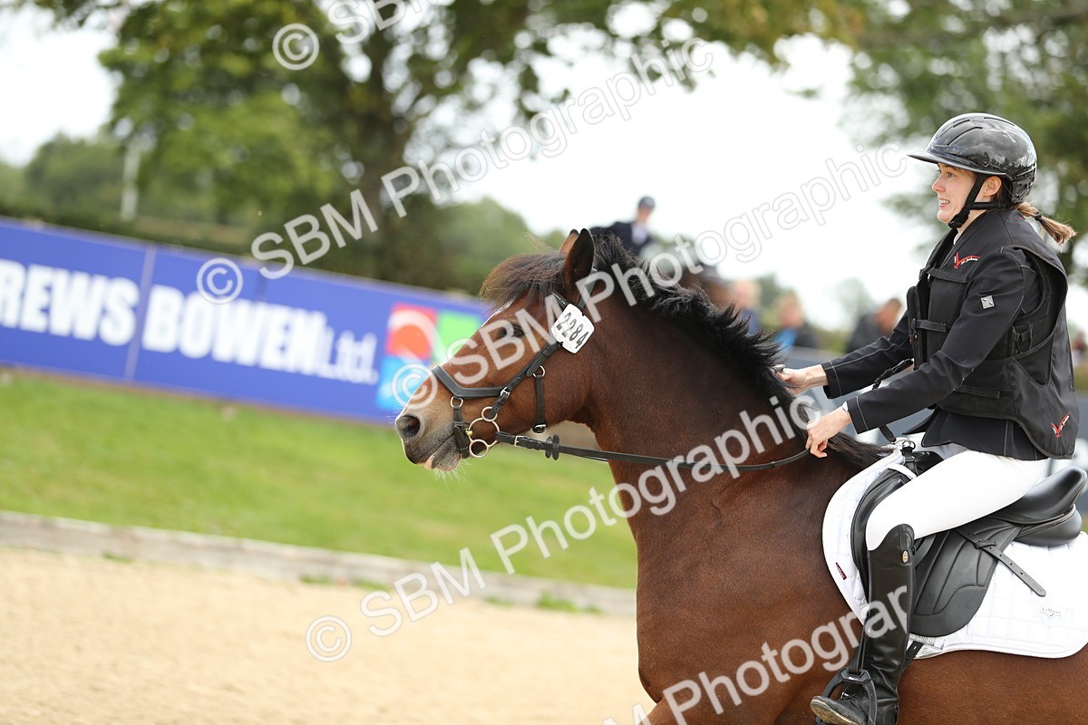 SBM_08560 - J30 - Senior Horse & Pony 70cm Championship