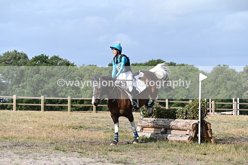 WJ6_9873 - XC Time 10:22 to 10:35