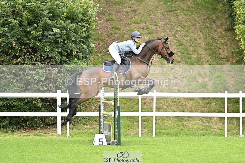 250613A-115319-00811 - Cls 2 Snr 1.15m Members Cup