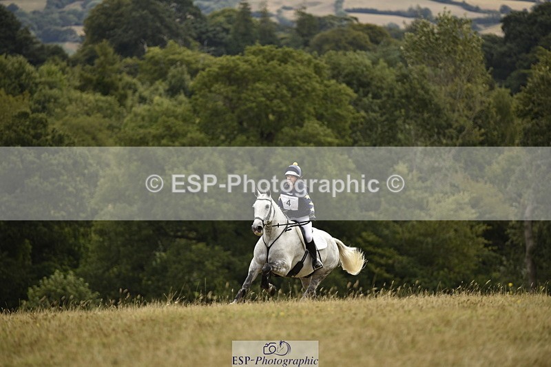 250802A-102008-01098 - A-004-Helen.Hickson-MAYERTORNE.POPADOODLEDOO