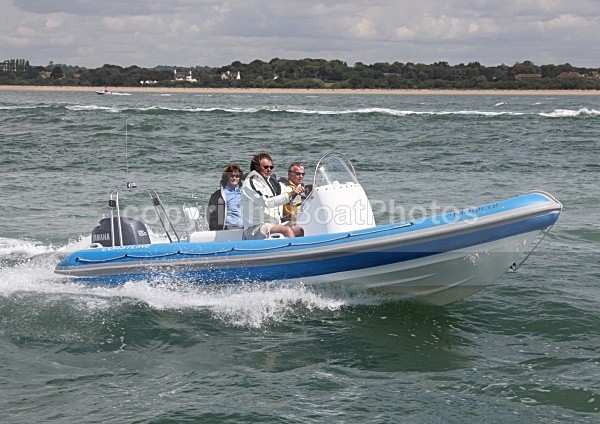 090725 MAGICAL IMG_0656 - RIBs, Tenders, Dories, Dinghies