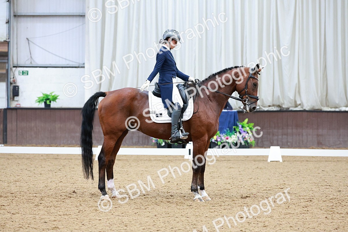 SBM_016406 - Class 5 - FEI INT II - 17.24-18.20