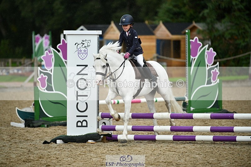 251004A-110548-00526 - Classes 4 & 5 50cm