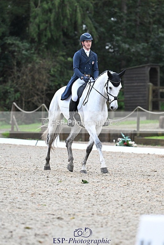 231019-094138-01179 - 027-IE.MR.MCGREGOR-Will.Furlong-DR