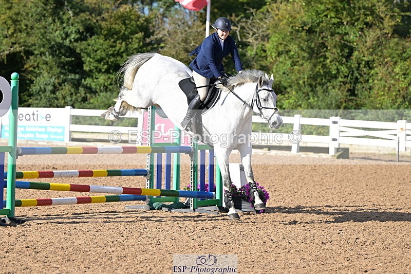 240912A-094608-00770 - Cls 8 Snr British Novice and 90cm Open