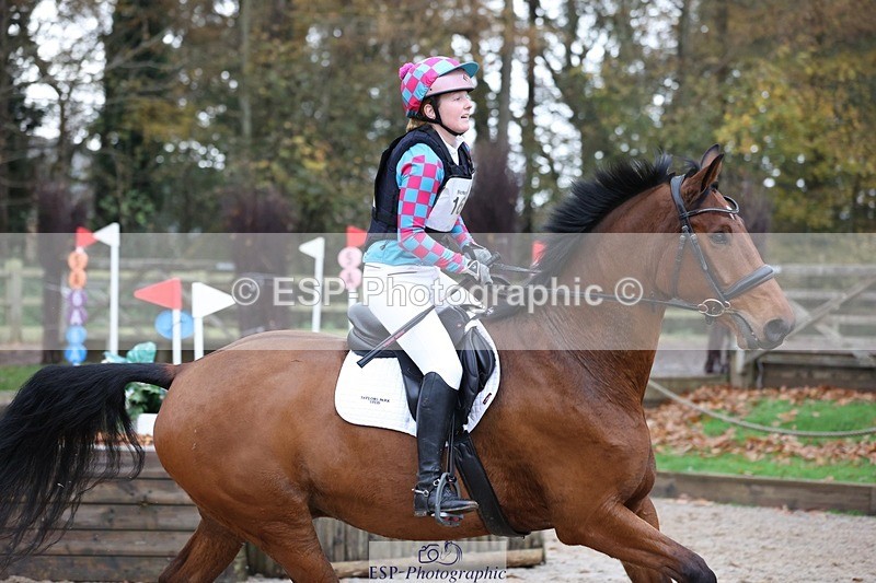 231118-141038-02169 - Cls 3 90cm