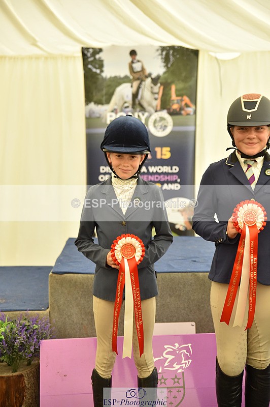 240824X-144924-30185 - D70 and 70cm SJ Presentations