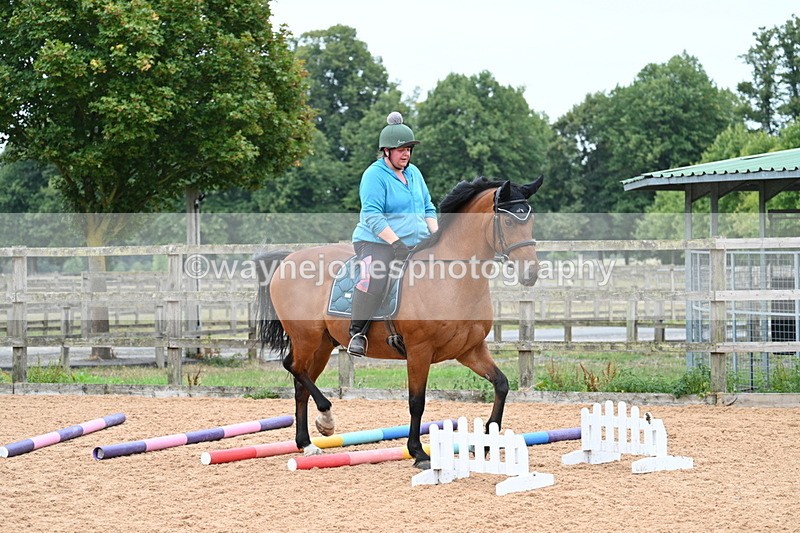 WJ7_8376 - Poles 11:00am