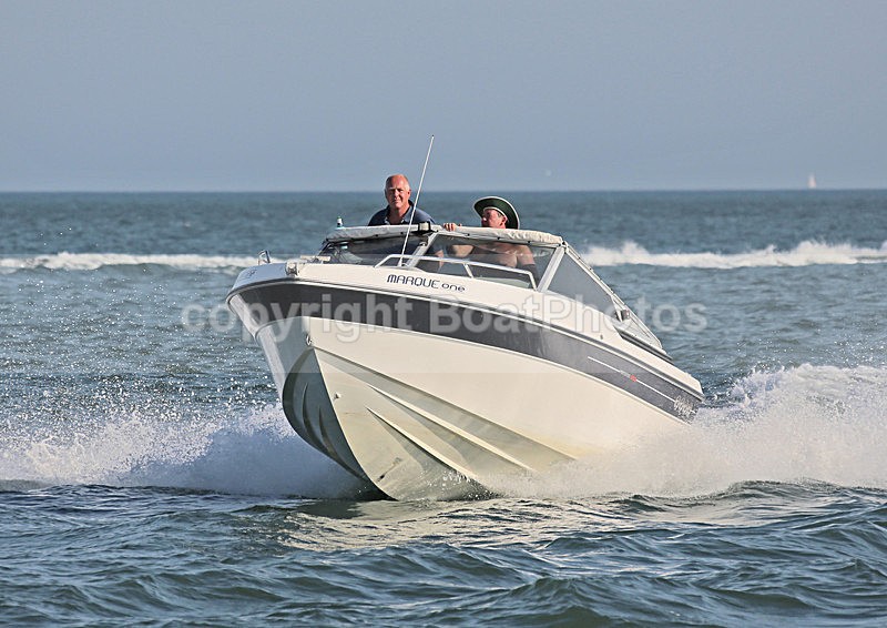 130905 MARQUE ONE SUNSEEKER PORTOFINO XPS WT7A4985 - Motorboats - Open
