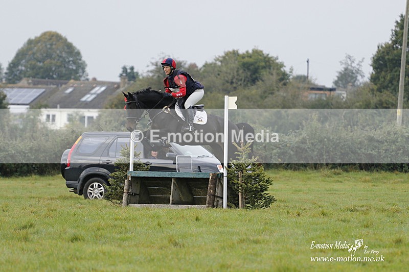  WWHT 171021 0921 - Open Novice (0.80m)  17/10/21