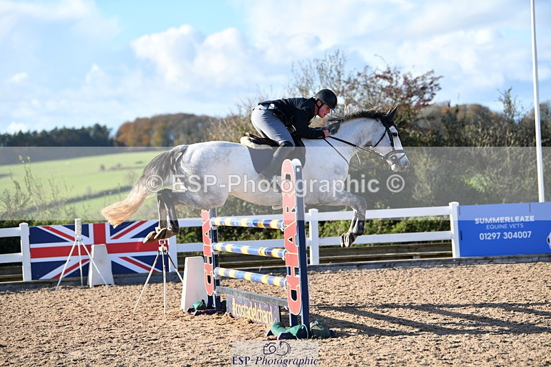 231110A-144414-00858 - Cls 6 Foxhunter & 1.20m Open