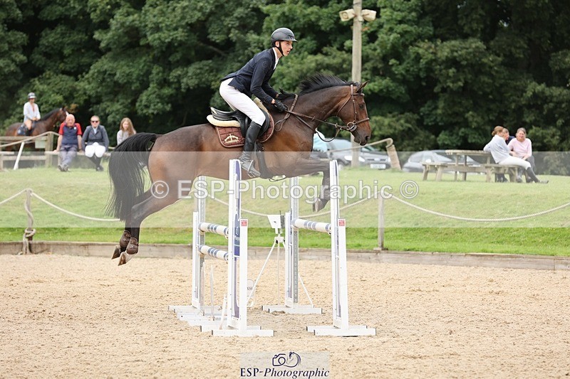 240817-140638-01708 - 05A Snr Newc