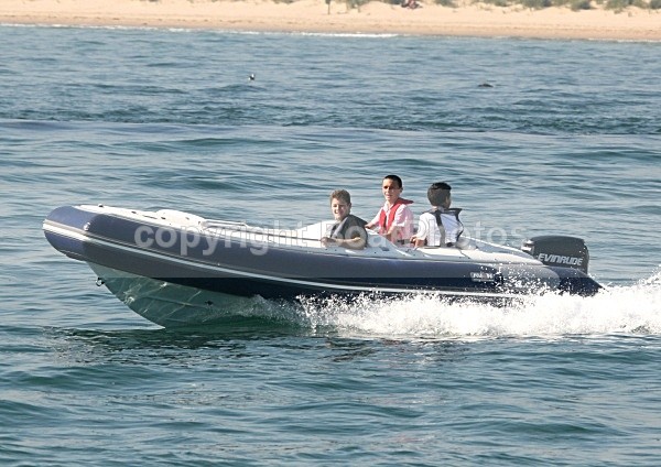 080927 AVON 4003 - RIBs, Tenders, Dories, Dinghies