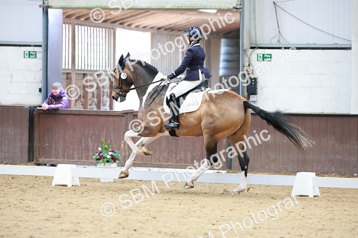 SBM_008233 - Class 6b - Novice 6 - 9.28-10.41