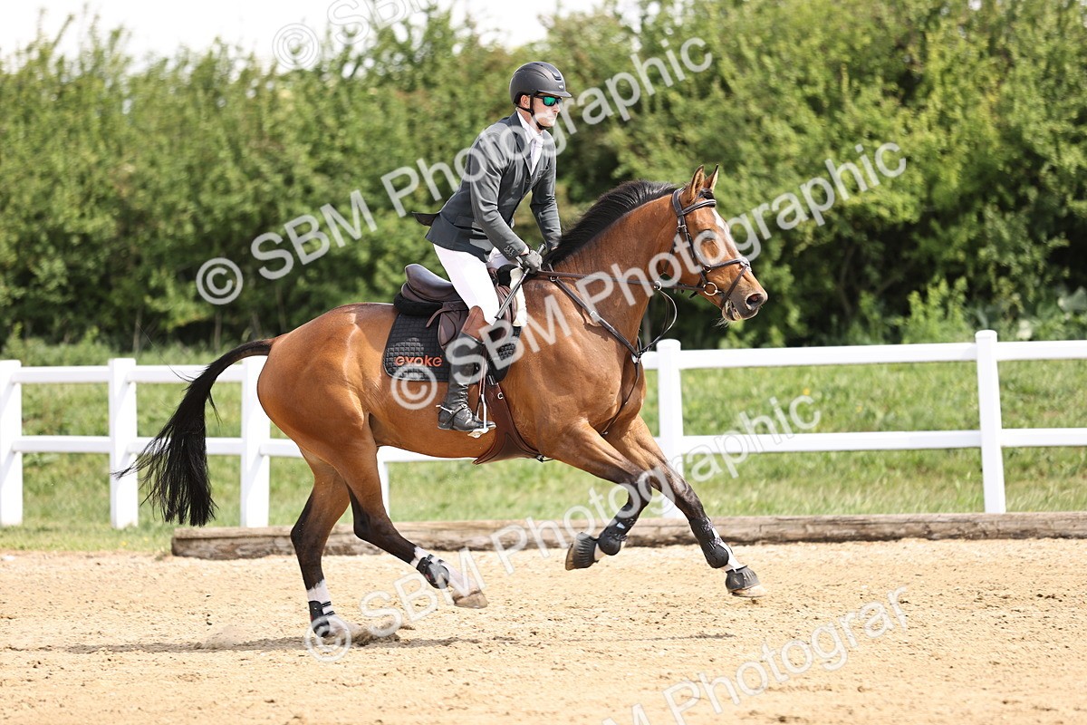 SBM_002245 - Class 9 - Senior British Novice - 90cm