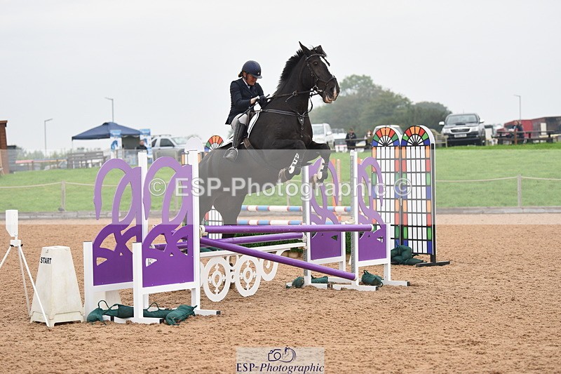 230916A-152740-05358 - Cls 18 Snr 95cm Derby