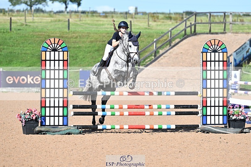 260626-175312-00860 - Cls 3 Pony Newcomers and 1m Open