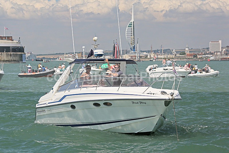 160723 FINAL FLING - SUNSEEKER PORTOFINO 32 Y92A7923 - Motorboats - Open