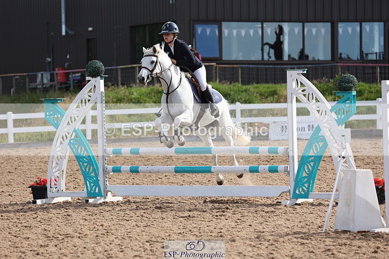 240629A-084510-02691 - Cls 16 British Novice and 80cm Open