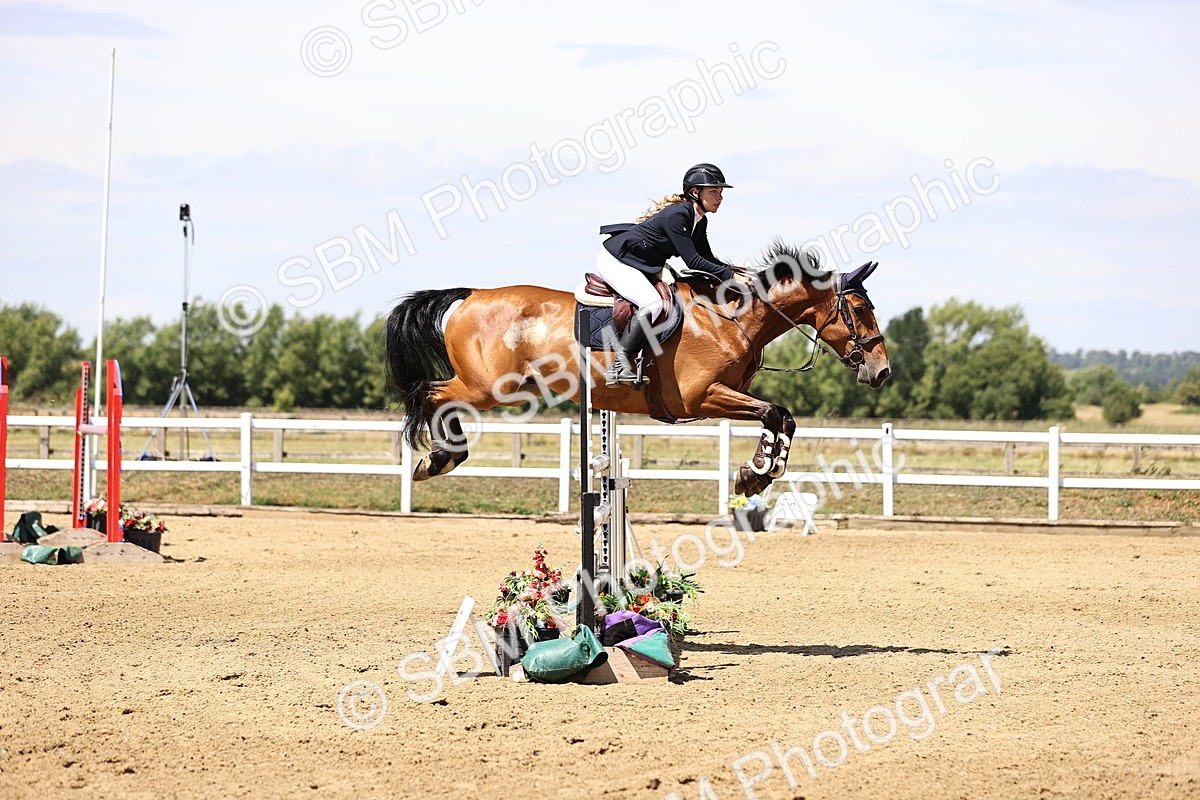 SBM_010127 - Class 9 - Senior Foxhunter - 1.20m Open