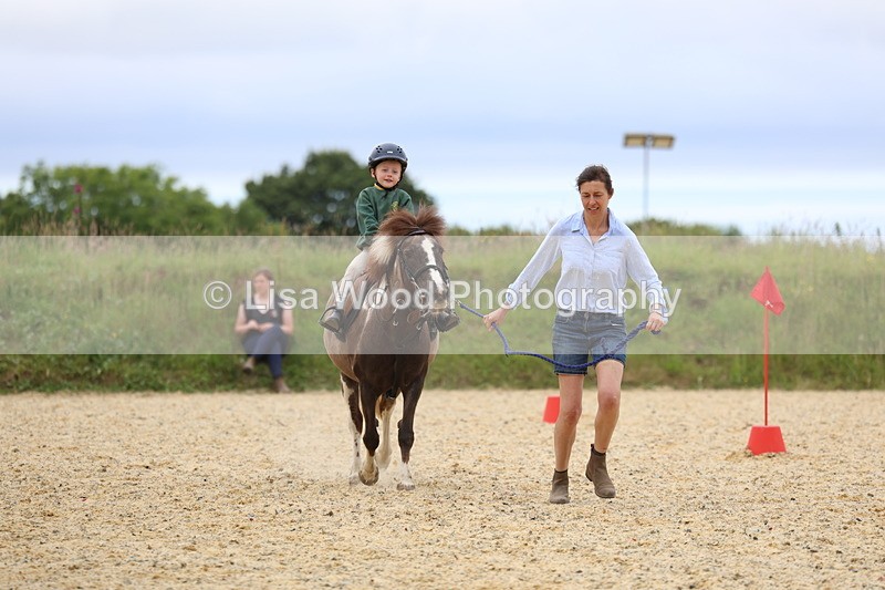 3E7A9795 - Pole Bending