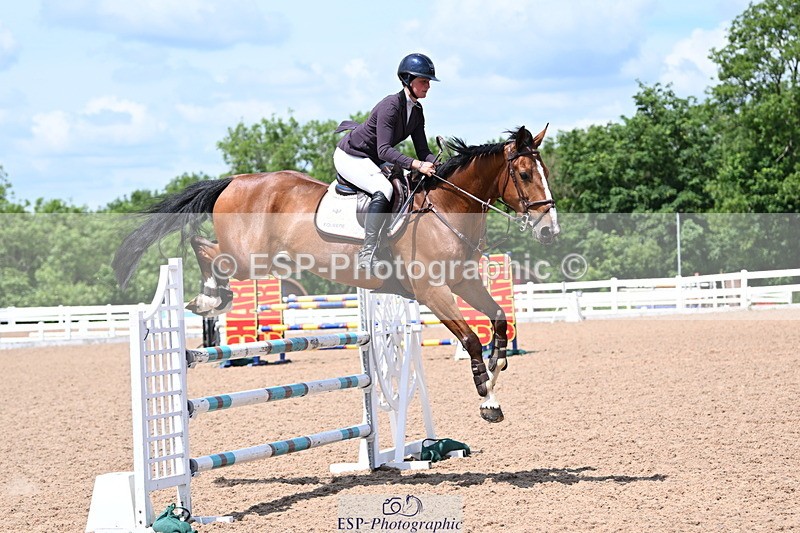 240619A-141455-00491 - Cls 4 Snr Newcomers and 1.10m Open