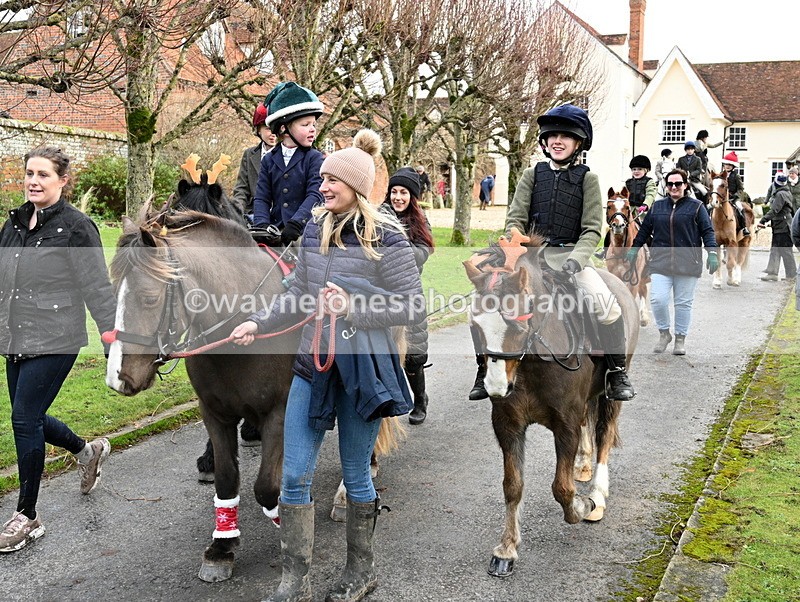 WJ7_9697 - Berks & Bucks Lead Rein - Hendred House 22-12-14