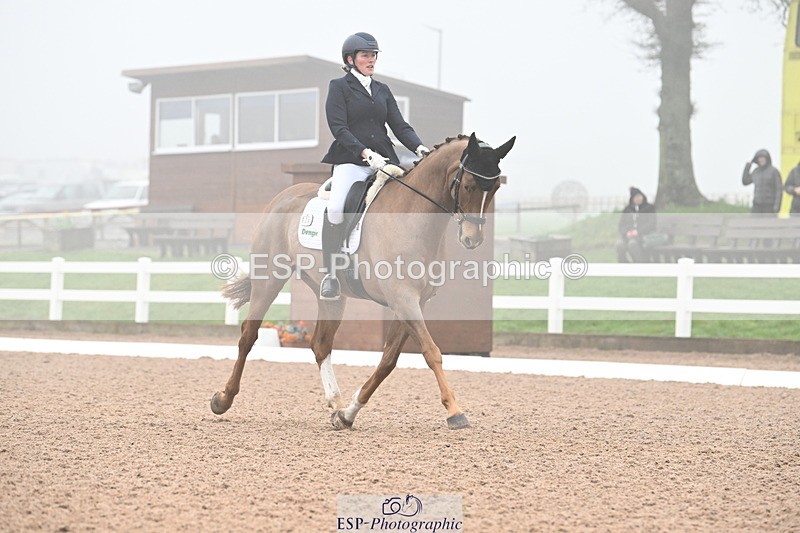 240217A-111404-01602 - 124-Anna.miller-fantabulous