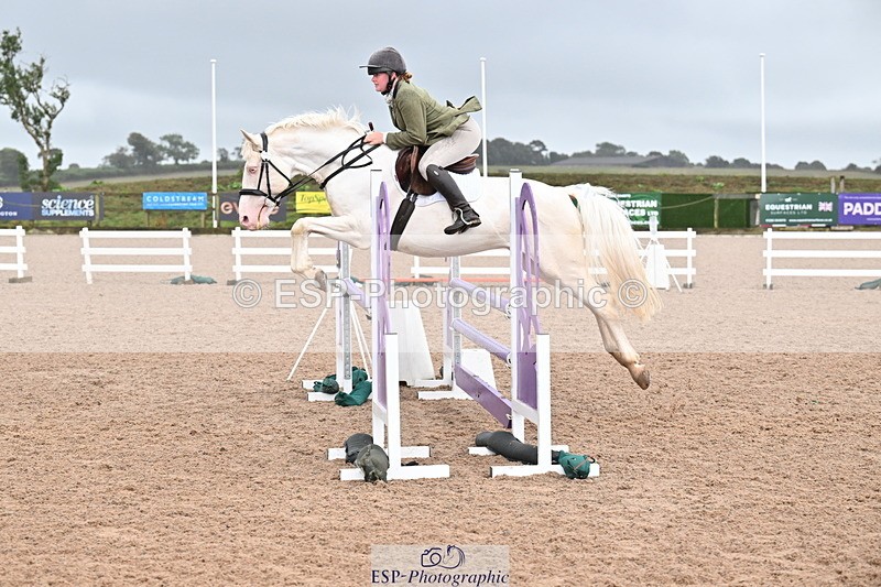 250827B-105516-00194 - Clear Round & Cls 1 Brit Nov 90cm