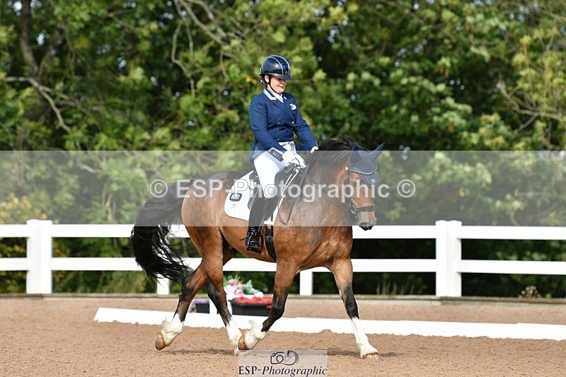 250906-104903-00767 - 089-Alison.CrimpCrwys.Beau