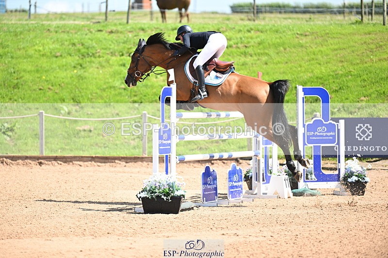 240718A-115545-04921 - Cls 1, 3 Star Small Tour 1.35m