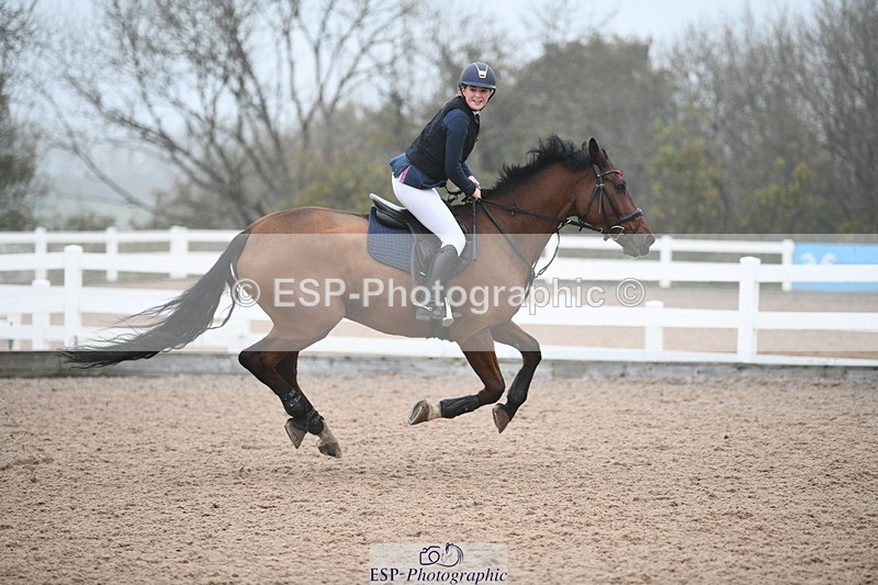 241103A-111908-07754 - SUN Cls 21 Snr Newcomers and 1.10m Open