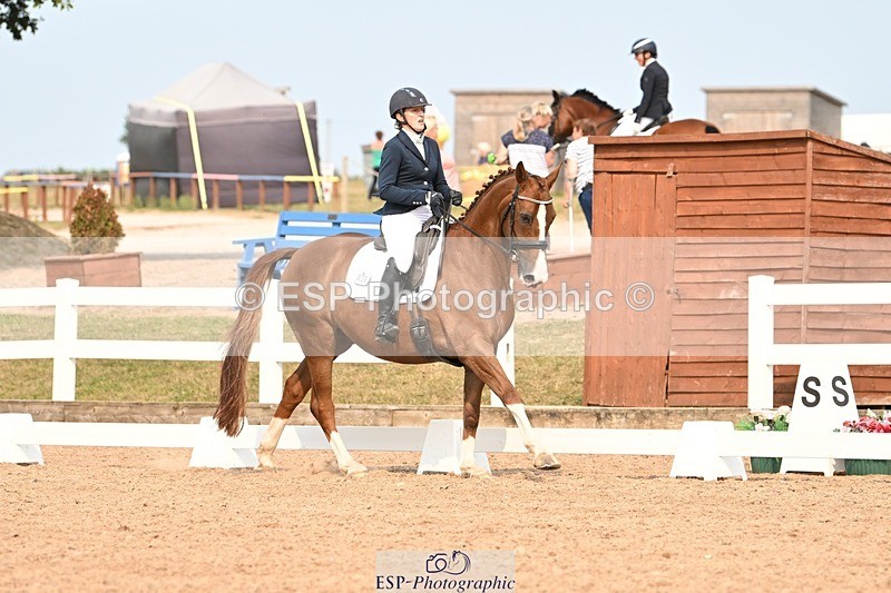 250816-155922-06320 - 026-Pippa.MorganDavinci.Vl