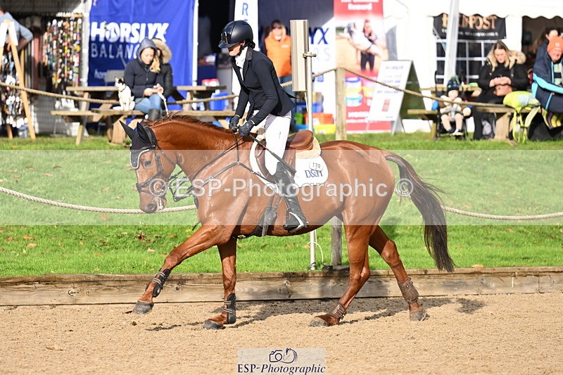 251024A-102720-06449 - B-139-Kirsty.Short