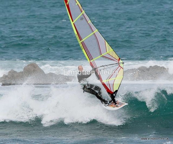 WS 160509  109 - Windsurfing