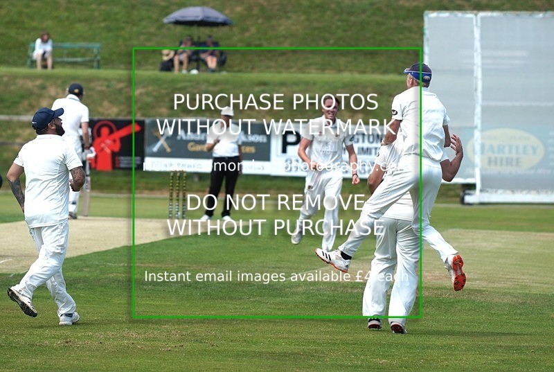 DSC03122 - Netherfield 2nds v Longridge 2nds (Saturday 17 July)