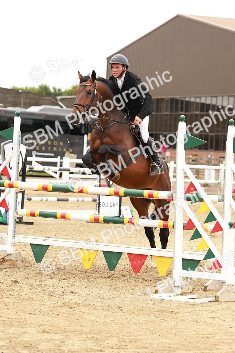 1I0A7997 - Class 5 - Senior Foxhunter 1.20m